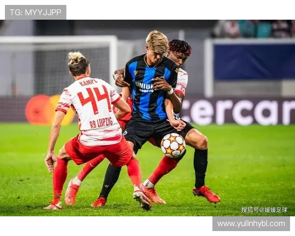 佛罗伦萨足球俱乐部历史发展与文化传承的深度探析 佛罗伦萨足球俱乐部历史发展与文化传承的深度探析