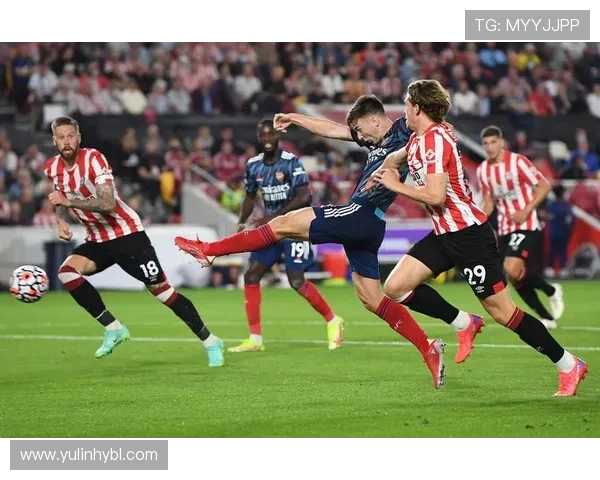 布伦特福德俱乐部主帅调整战术体系力求英超下半程重振雄风