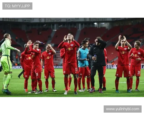 柏林联足球俱乐部崛起之路:从地方队到德国足球顶级联赛的奋进历程