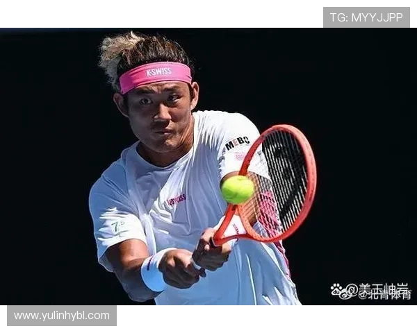 新赛季网球赛场激战不断多位名将上演逆转好戏持续引发全球关注热