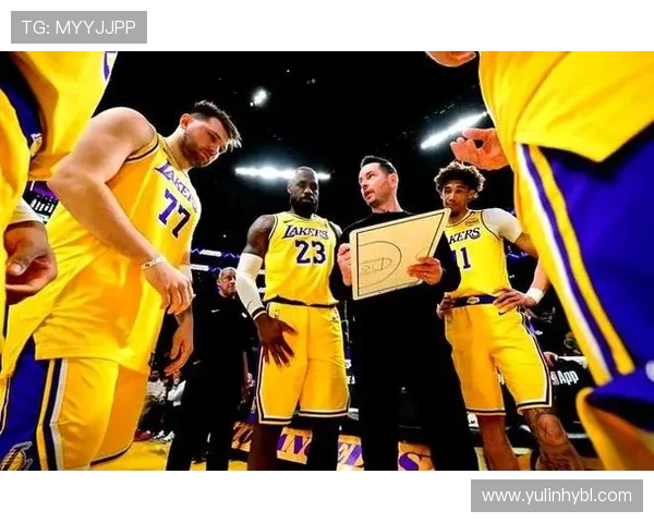 詹姆斯领衔湖人反弹西部格局再起波澜季后赛形势生变联盟关注升温